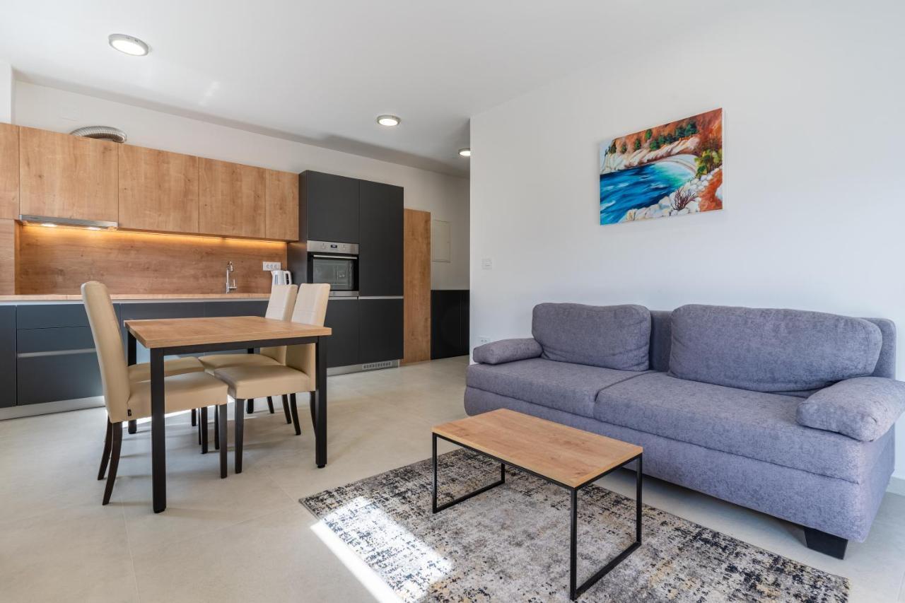 Blue Sorbeto Apartment Cres Luaran gambar
