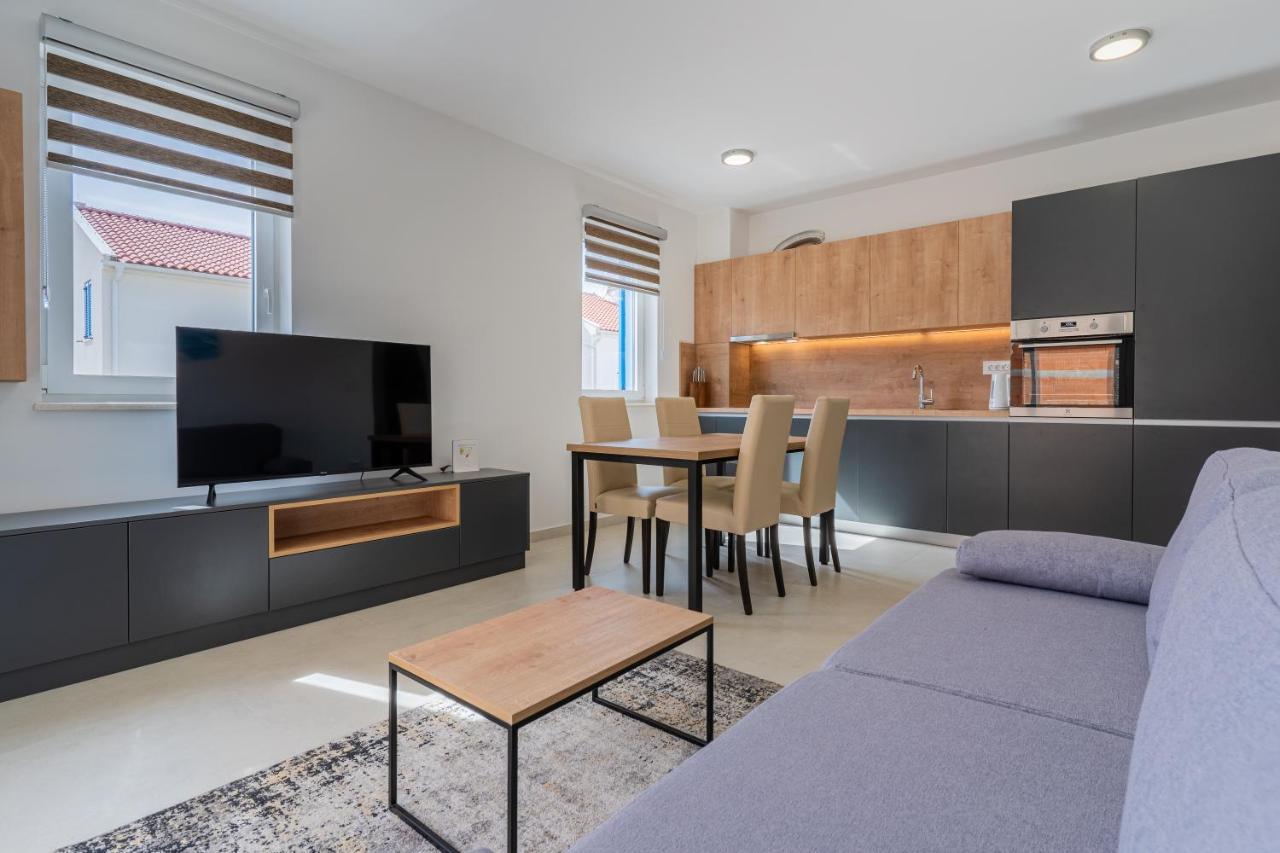 Blue Sorbeto Apartment Cres Luaran gambar